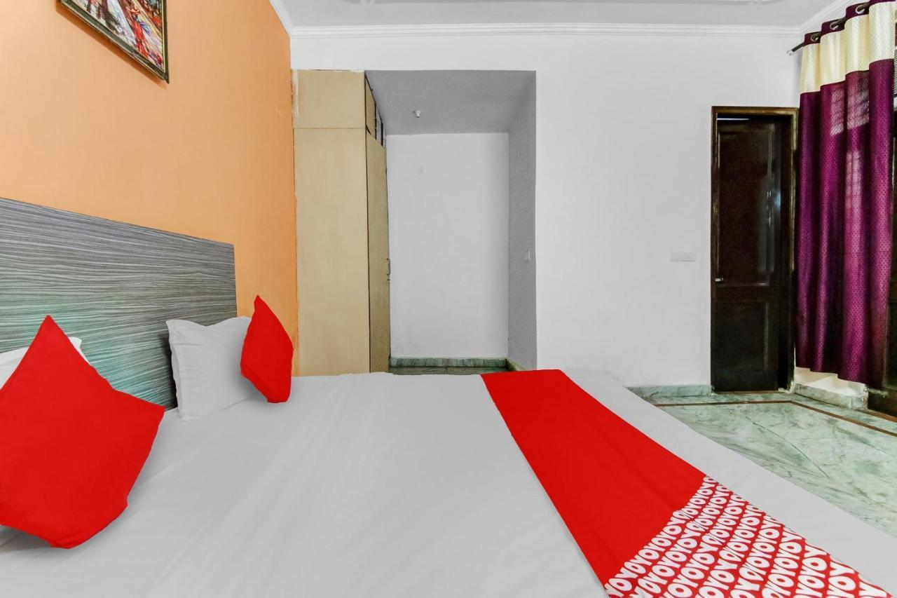 Hotel O Orlov Noida Luaran gambar